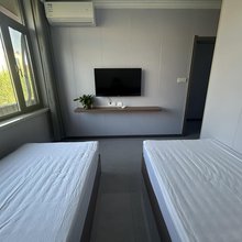 扎鲁特旗金辉宾馆