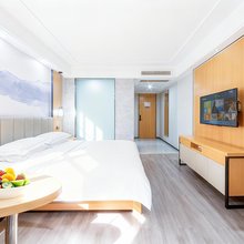 清沐铂金酒店(广汉三星堆百伦百货店)
