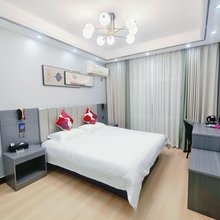 新郑月半弯宾馆(西亚斯学院店)