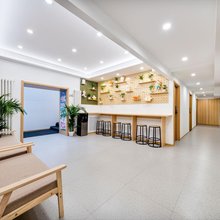 哈尔滨蜗牛精选青年旅舍(中央大街正门索菲亚教堂店)