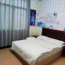 南昌馨村宾馆(江西财经大学双港地铁站店)
