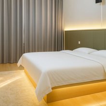 相逢居 XIANG FENG JU MIN SU(登封嵩阳公园店)