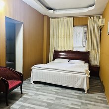 杰邦旅馆