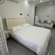 大宝民宿(杭州长河地铁站店)