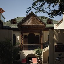 法缦▪蒂娜riad度假庭院(伊宁六星街店)