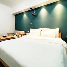 芊度民宿(洛阳站店)