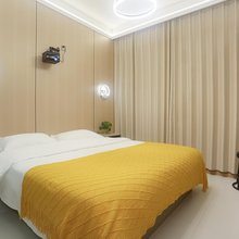 顺6精品民宿(开封万岁山武侠城清明上河园店)