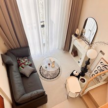 雅一Coisini·艺术影院Loft公寓(青山湖万达李巷地铁站店)
