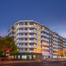 欢朋西雅图精品酒店(天津五大道小白楼地铁站店)