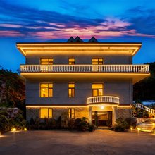 花筑·吾与山·斐蔓民宿(承德避暑山庄店)