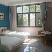 露雅宾馆