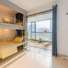 呦呦鹿鸣女生青年旅舍(洪家楼印象城店)