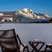 XISU|喜宿·日照金山|观雪山全景智能美宿(古城大水车店)