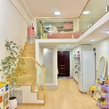梦雅LOFT影院民宿(力高雍湖国际鱼尾洲地铁站店)
