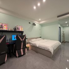 极蜂电竞民宿(宜宾学院店)