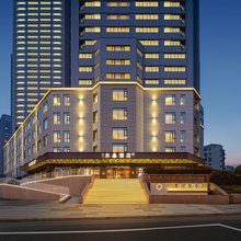 青岛五四广场万象城桔子水晶酒店