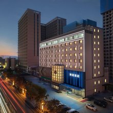 临汾东廷酒店(临汾鼓楼休闲广场铝锅巷店)