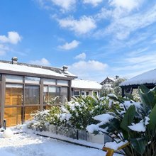 峨眉山清峨阅山民宿(景区游客中心店)