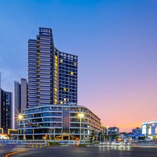 铂玺 · 城景影音SERVICE APARTMENT(深圳观澜汇茜坑地铁站店)
