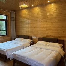 溪山木语山居