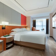 骊程云端酒店(中牟万邦国际批发市场店)