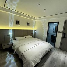 栖悦轻奢酒店