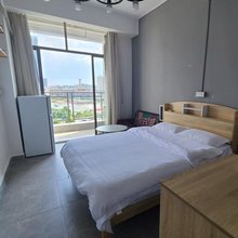 泊商港湾公寓(大石地铁站店)