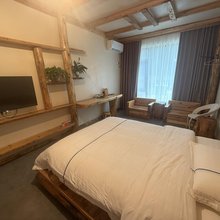 三棵古树休闲民宿