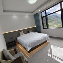 拾光里民宿