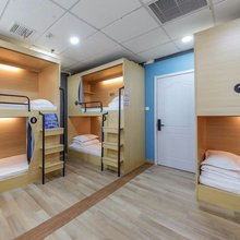 天津鑫巢青年旅舍
