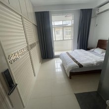 怡家公寓(贸易广场店)