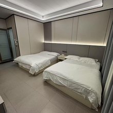岑巩富华宾馆