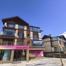 阿勒泰四个好友民宿(将军山国际滑雪场店)