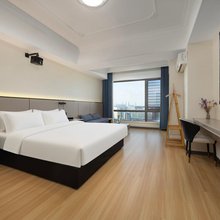 乐途酒店(沈阳奥体万达店)