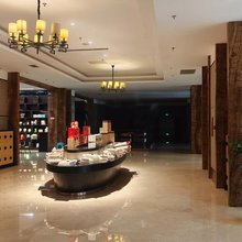 广南八宝贡酒店