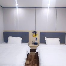 尚九酒店(上下九十三行广场店)