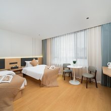 漫馨美宿(上海虹桥火车站国家会展中心店)