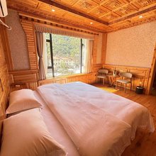 黑水见山云舍