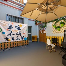 花猫青年旅舍(开封鼓楼广场西司夜市店)