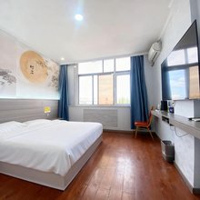 莱客轻居HOTEL民宿(高密站苏州街广场店)