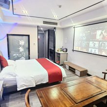 布丁精选酒店(临泉腾辉国际城店)