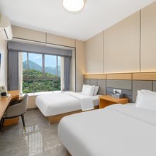 小香民居酒店(重庆西站新桥医院店)