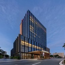 荷泰酒店(高铁东站龙湖天街店)