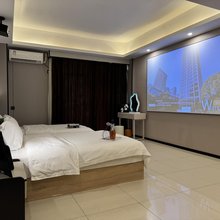 华逸时尚公馆(东莞清溪店)