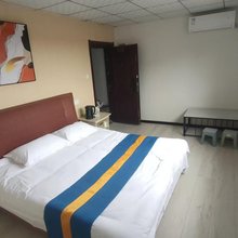 大墅独栋私人影院民宿