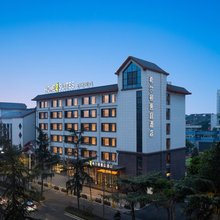 眉山东坡希尔顿惠庭酒店