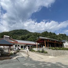 民芳客栈