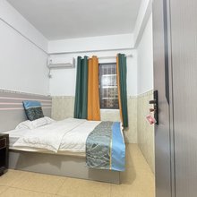 龙胜公寓(夏园地铁站店)