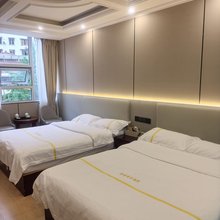 石棉聚能商务酒店