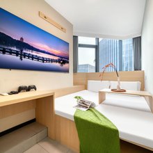 杭州她他迷BETTERDREAM·CLOUDS高空江景酒店(钱江新城城星路店)